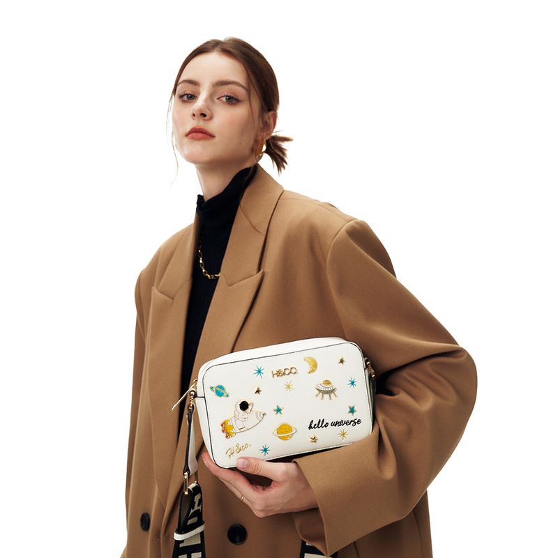 104815390-Cartera-crossbody-H-Co-Enni-color-blanco-para-mujer