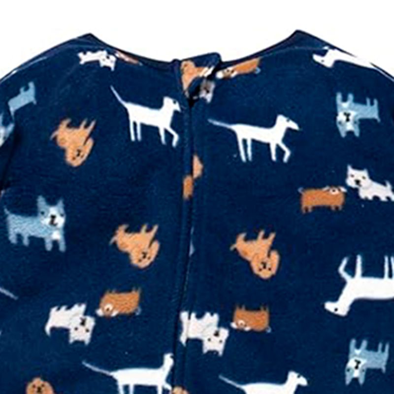 Pijama-azul-con-estampado-para-bebe-niño