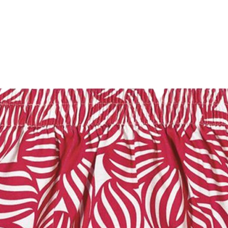 104822278-Falda-short-roja-con-estampado-de-flores-para-niña