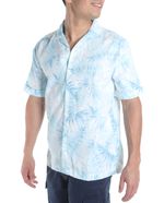 104808675-Camisa-Cubavera-celeste-con-estampado-tropical-para-hombre