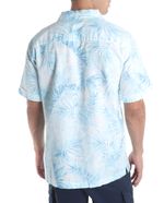 104808675-Camisa-Cubavera-celeste-con-estampado-tropical-para-hombre