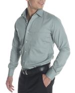 104809187-Camisa-de-vestir-Pierre-Cardin-slim-fit-verde-solida-para-hombre