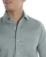 104809187-Camisa-de-vestir-Pierre-Cardin-slim-fit-verde-solida-para-hombre