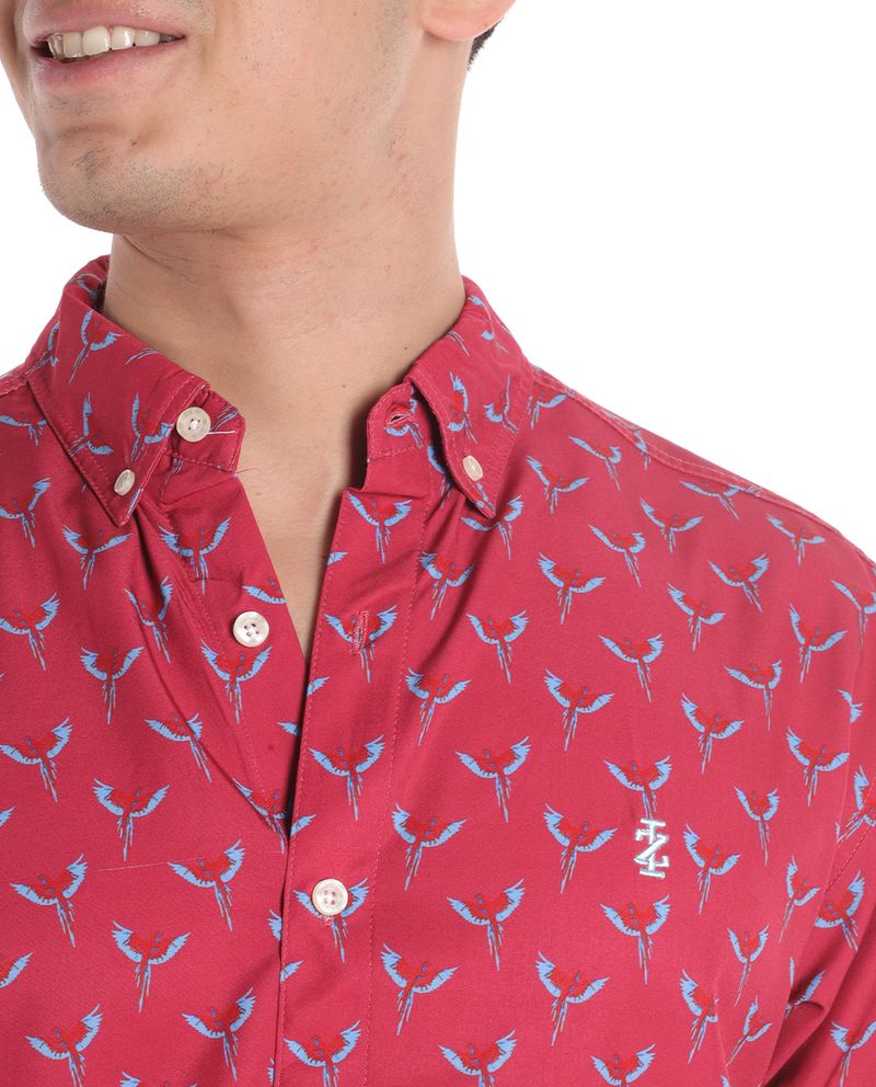 104806804-Camisa-casual-Izod-roja-mini-print-pajaros-para-hombre