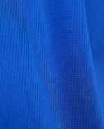 104810576-Camiseta-deportiva-Adidas-azul-texturizada-con-estampado-para-hombre