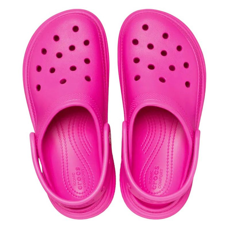 104805141-Crocs-Stomg-Crush-Clog-color-rosado-para-mujer