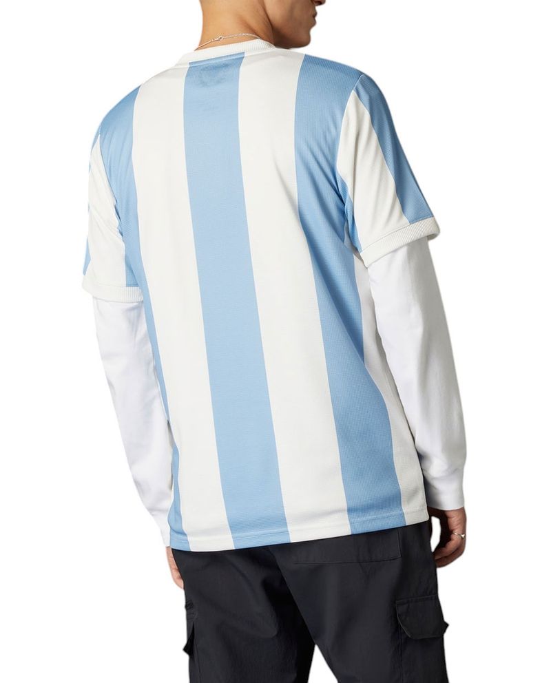 104826978-Camiseta-deportiva-Argentina-Adidas-rayada-bicolor-para-hombre
