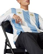104826978-Camiseta-deportiva-Argentina-Adidas-rayada-bicolor-para-hombre