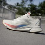 104835033-Zapato-deportivo-Adidas-Adizero-Boston-12-color-blanco-para-mujer