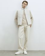 104835298-Chaleco-acolchado-Sfera-blanco-solido-para-hombre
