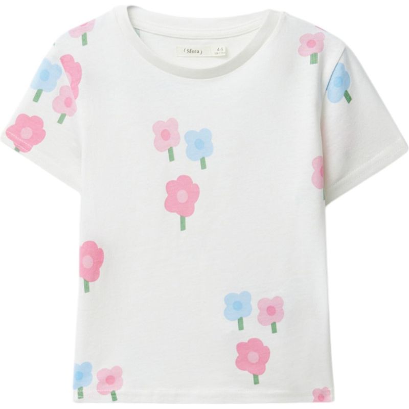 Blusa-blanca-con-estampado-de-flores-para-niña-104831941
