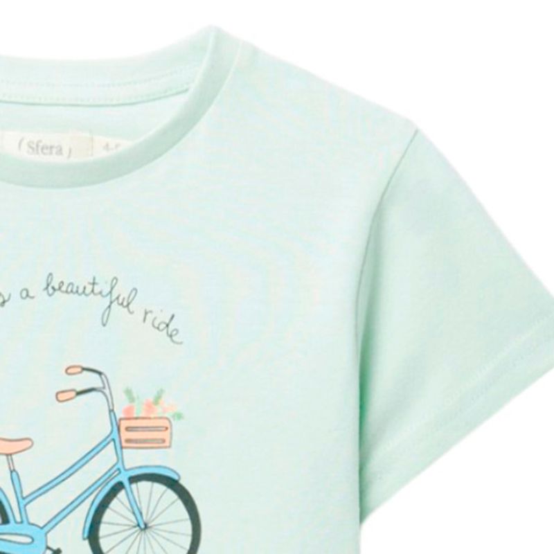 Blusa-verde-con-estampado-para-niña-104831729