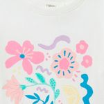 Blusa-blanca-con-estampado-para-niña-104831917