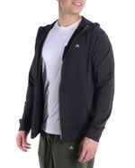 104756910-Chaqueta-deportiva-Teammate-negra-solida-para-hombre