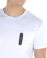 104756970-Camiseta-deportiva-Teammate-blanca-con-bolsillo-para-hombre