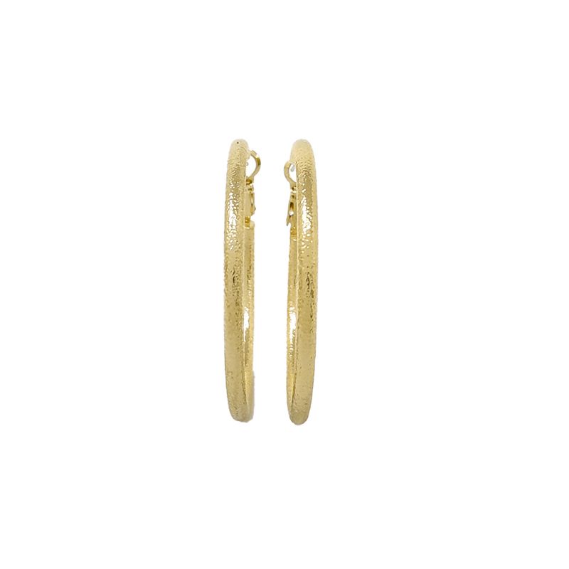 104720436-Argollas-doradas-para-mujer
