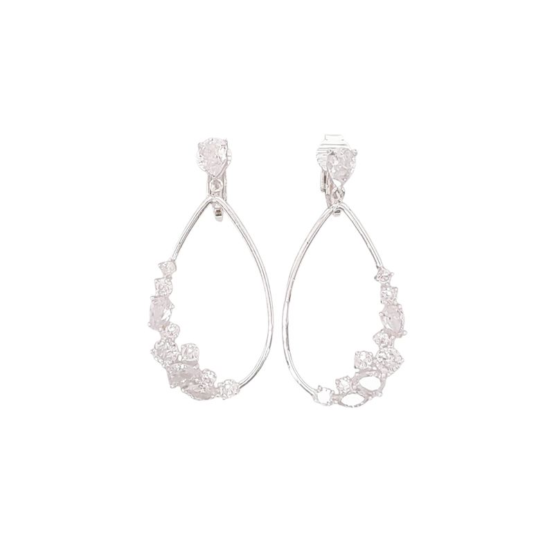 104691225-Aretes-largos-plateados-para-mujer