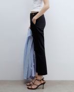 104832341-Pantalon-Sfera-capri-negro-de-cintura-alta-para-mujer