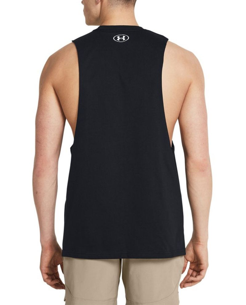 104802157-Camiseta-deportiva-Under-Armour-negra-con-estampado--Proyect-Rock--para-hombre