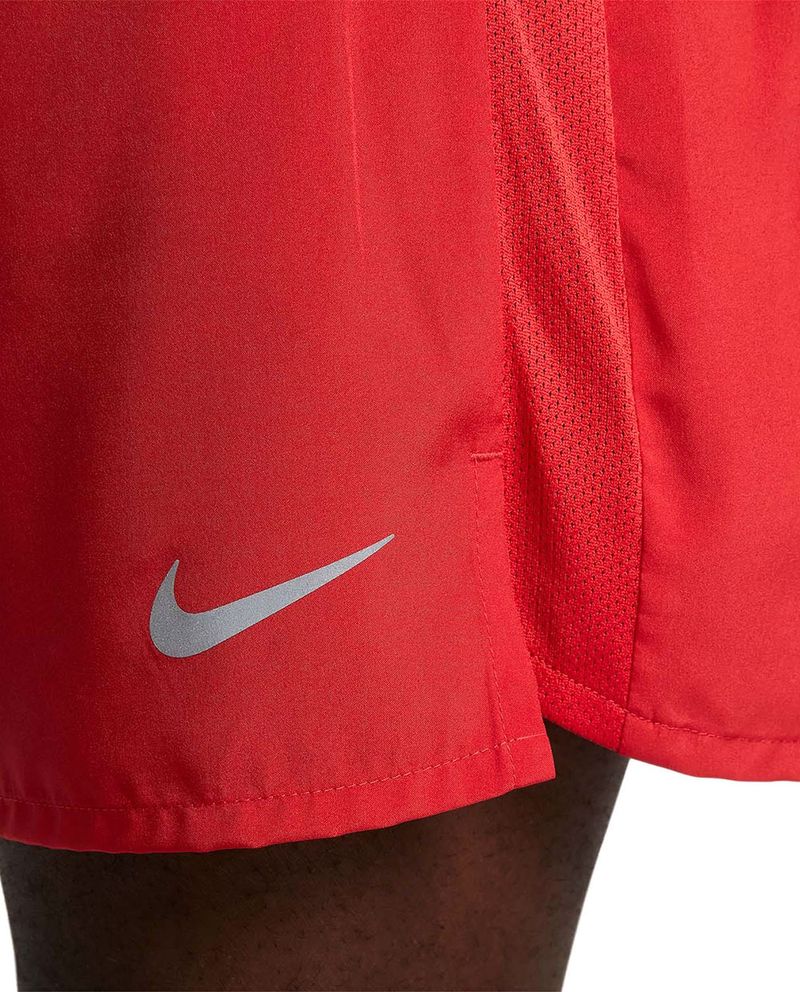 104836670-Short-deportivo-Nike-rojo-solido-para-hombre