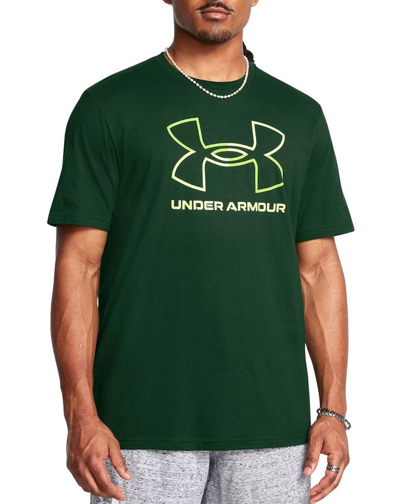 Camiseta deportiva Under Armour verde estampada para hombre, image size:800x992