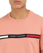 104794077-Camiseta-Tommy-Hilfiger-rosada-estampada-para-hombre