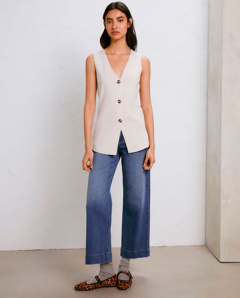 104834292-Jeans-Easy-Wear-capri-lavado-medio-de-cintura-alta-para-mujer