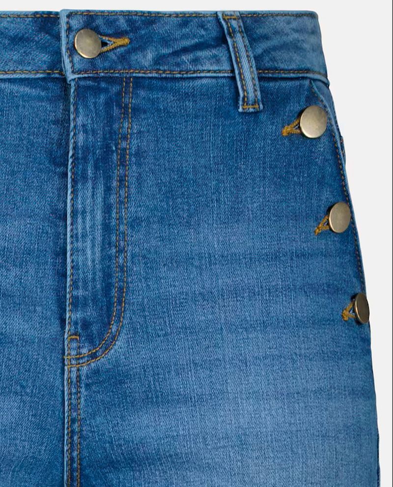 104834292-Jeans-Easy-Wear-capri-lavado-medio-de-cintura-alta-para-mujer