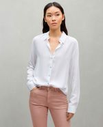 104834317-Blusa-Easy-Wear-camisera-blanca-manga-larga-para-mujer