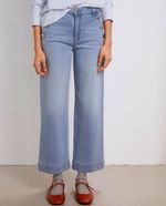 104834329-Jeans-Easy-Wear-capri-lavado-claro-de-cintura-alta-para-mujer