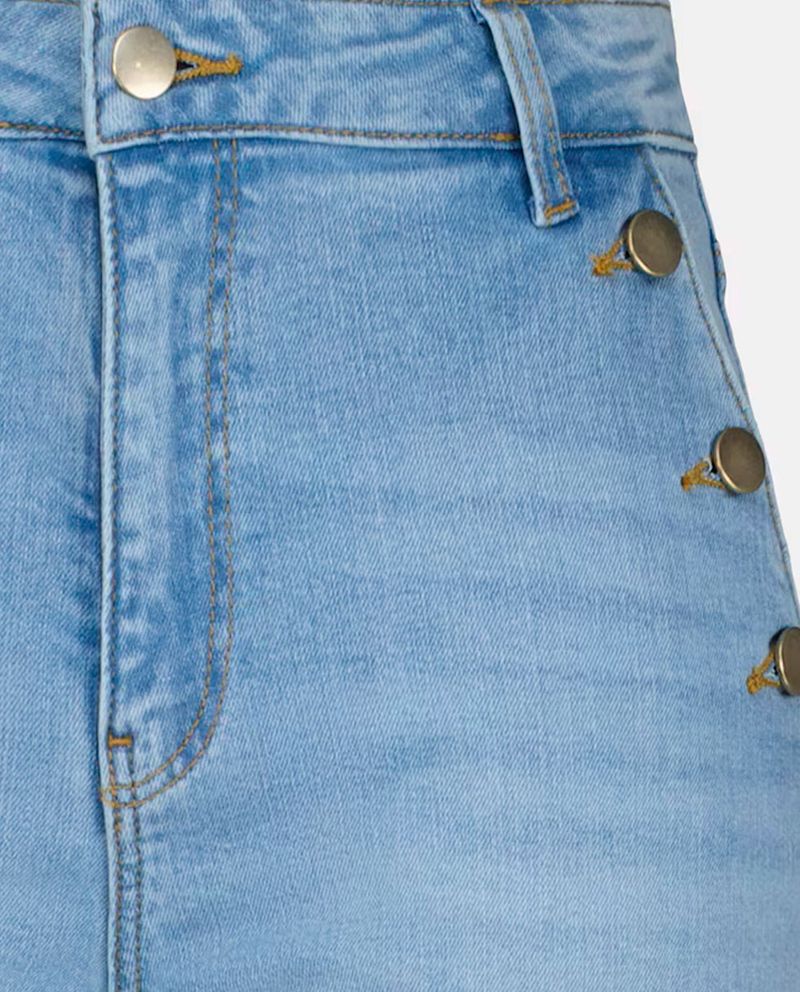 104834329-Jeans-Easy-Wear-capri-lavado-claro-de-cintura-alta-para-mujer