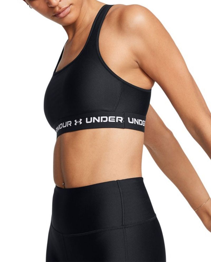 104802122-Top-deportivo-Under-Armour-negro-solido-para-mujer