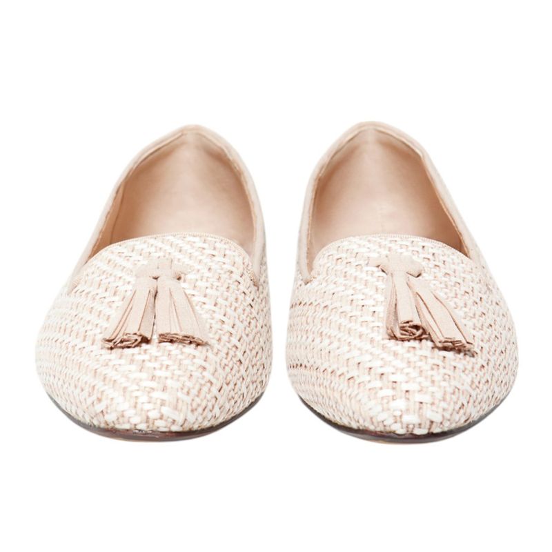 104832684-Zapato-casual-Sfera-color-nude-para-mujer