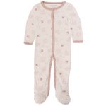 Pijama-rosada-con-estampado-de-corazones-para-bebe-niña-104803130
