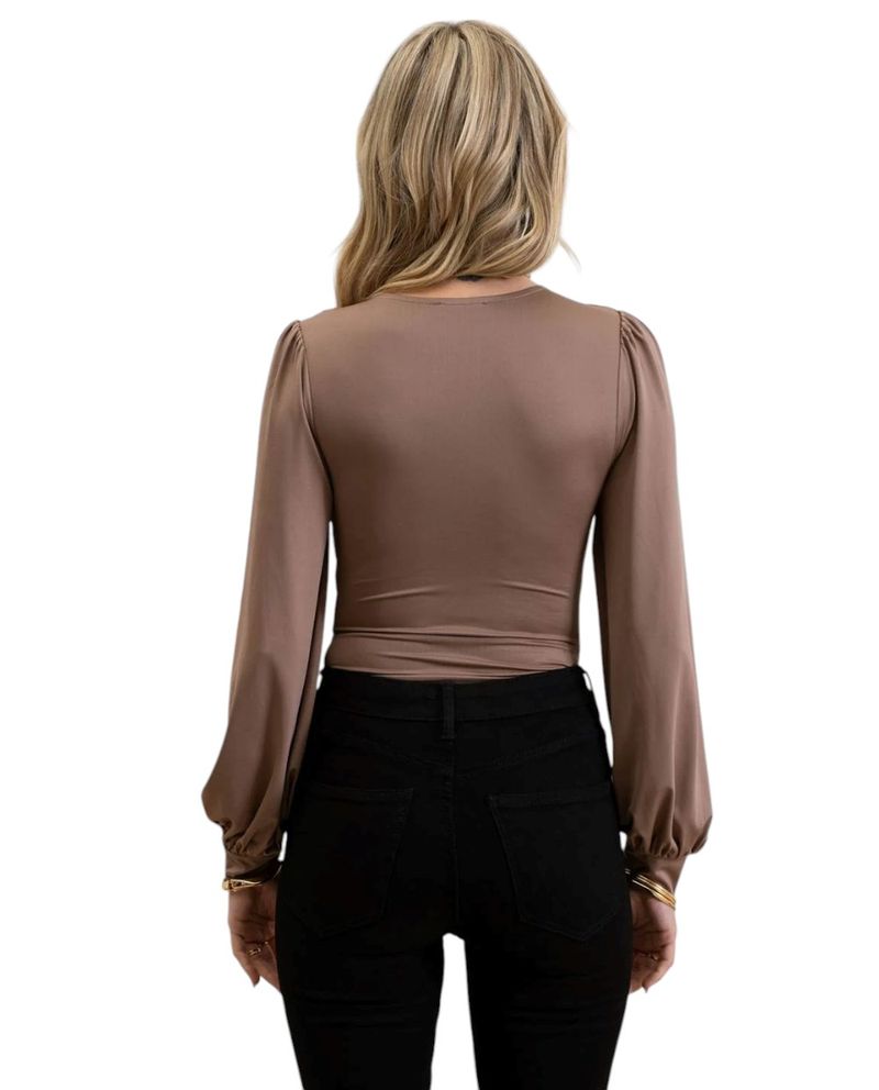 104835944-Blusa-Mine-bodysuit-cafe-manga-larga-para-mujer