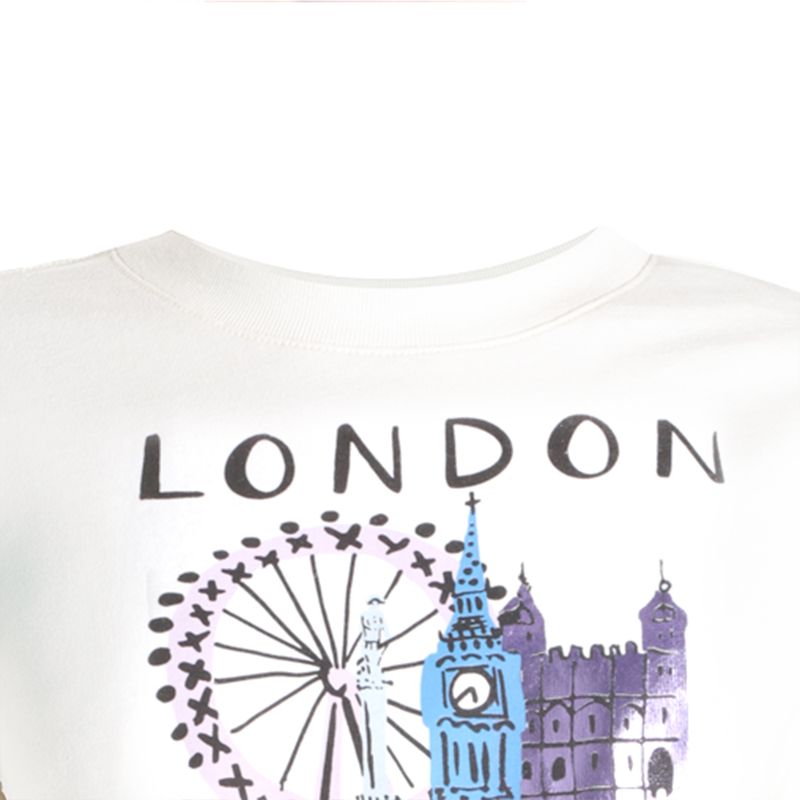 Blusa-blanca-con-estampado-para-niña-104793586