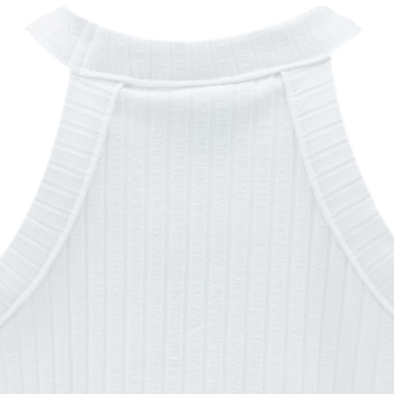 Blusa-blanca-con-acanalado-para-niña-104785759