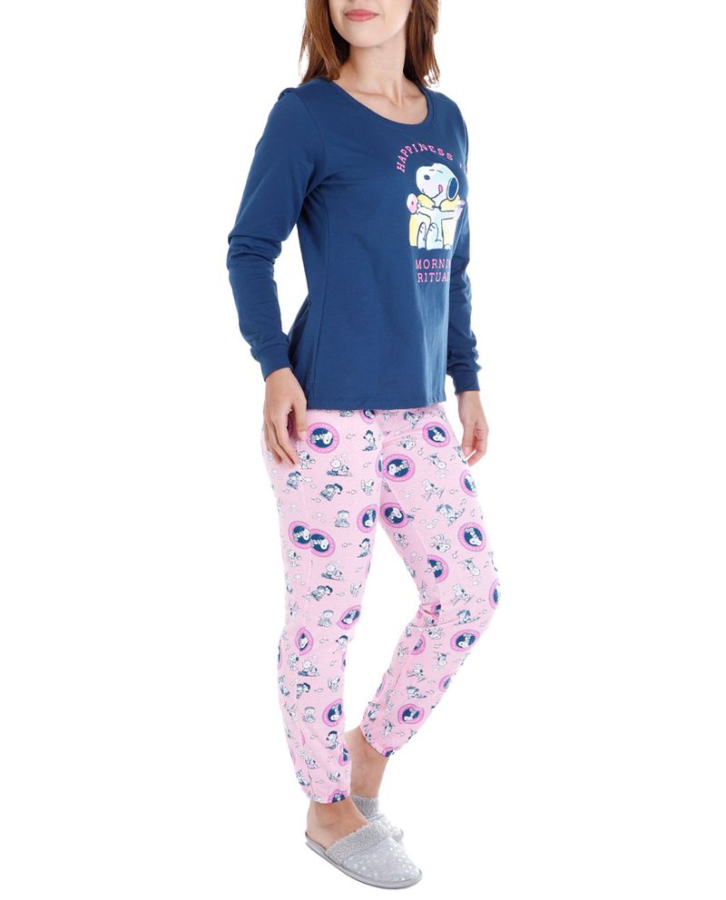 104785454-Pijama-con-pantalon-St.-Jacks-estampada-Snoopy-para-mujer
