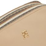 104837489-Cartera-crossbody-Tommy-Hilfiger-beige-para-mujer