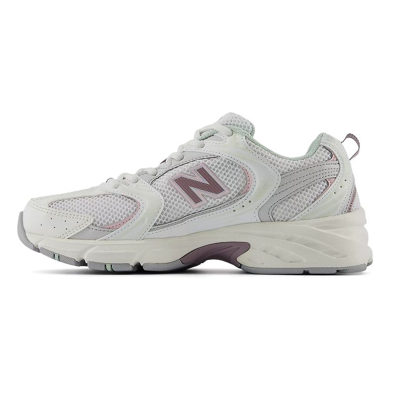 104852818-Zapato-New-Balance-530-casual-blanco-para-mujer