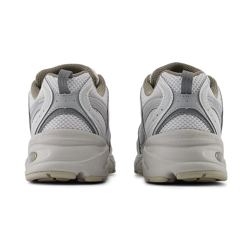 104852829-Zapato-New-Balance-530-casual-gris-para-mujer