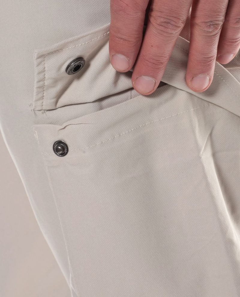 104760634-Pantalon-cargo-Orange-beige-solido-para-hombre