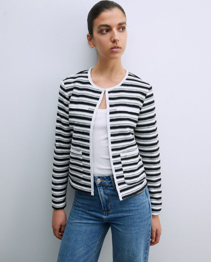 104832482-Chaqueta-Sfera-tweed-rayado-para-mujer