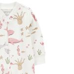 Pijama-blanca-con-estampado-para-bebe-niña-104846147