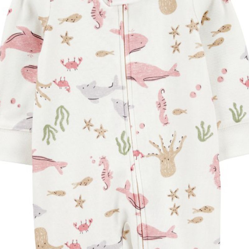 Pijama-blanca-con-estampado-para-bebe-niña-104846147