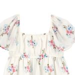 Vestido-blanco-con-estampado-de-flores-para-niña-104846947