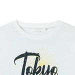 104842447-Camiseta-blanca-con-estampado-para-niño