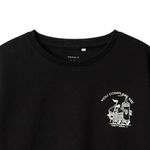 104842570-Camiseta-negra-con-estampado-para-niño