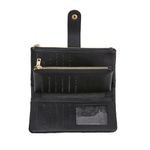 104814556-Billetera-flap-H-Co-color-negro-para-mujer