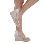 104745013-Sandalia-casual-Chardi-color-beige-para-mujer